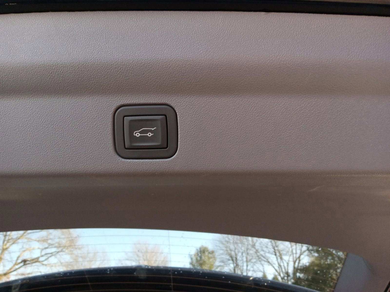 2025 Cadillac ESCALADE IQ Sport 1