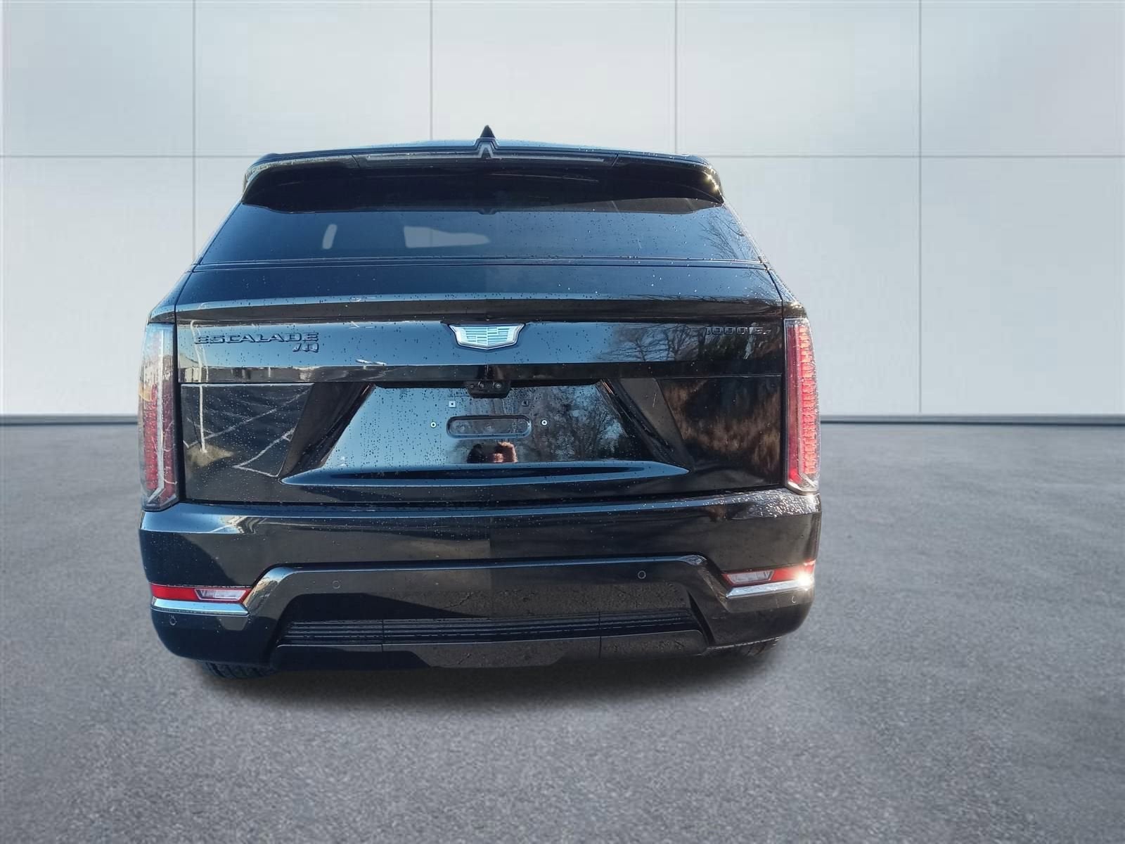 2025 Cadillac ESCALADE IQ Sport 1