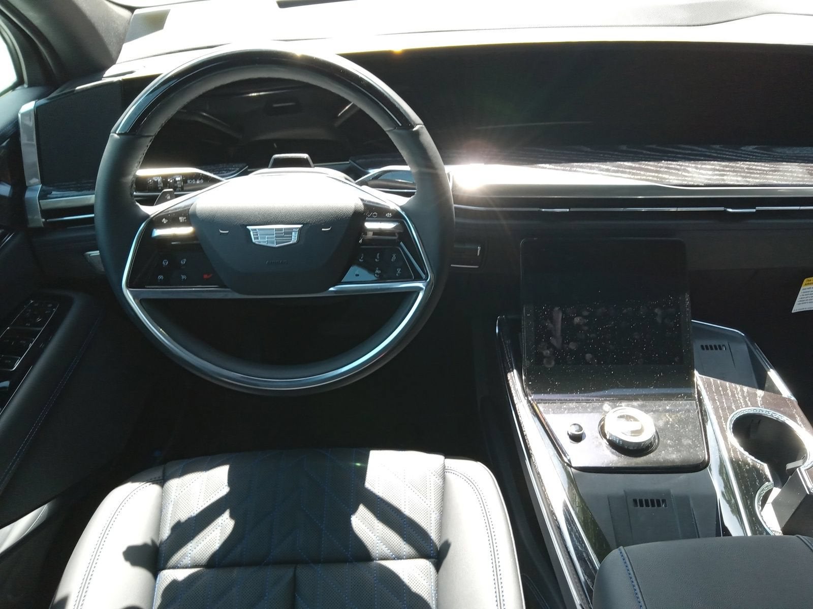 2026 Cadillac ESCALADE IQ Sport