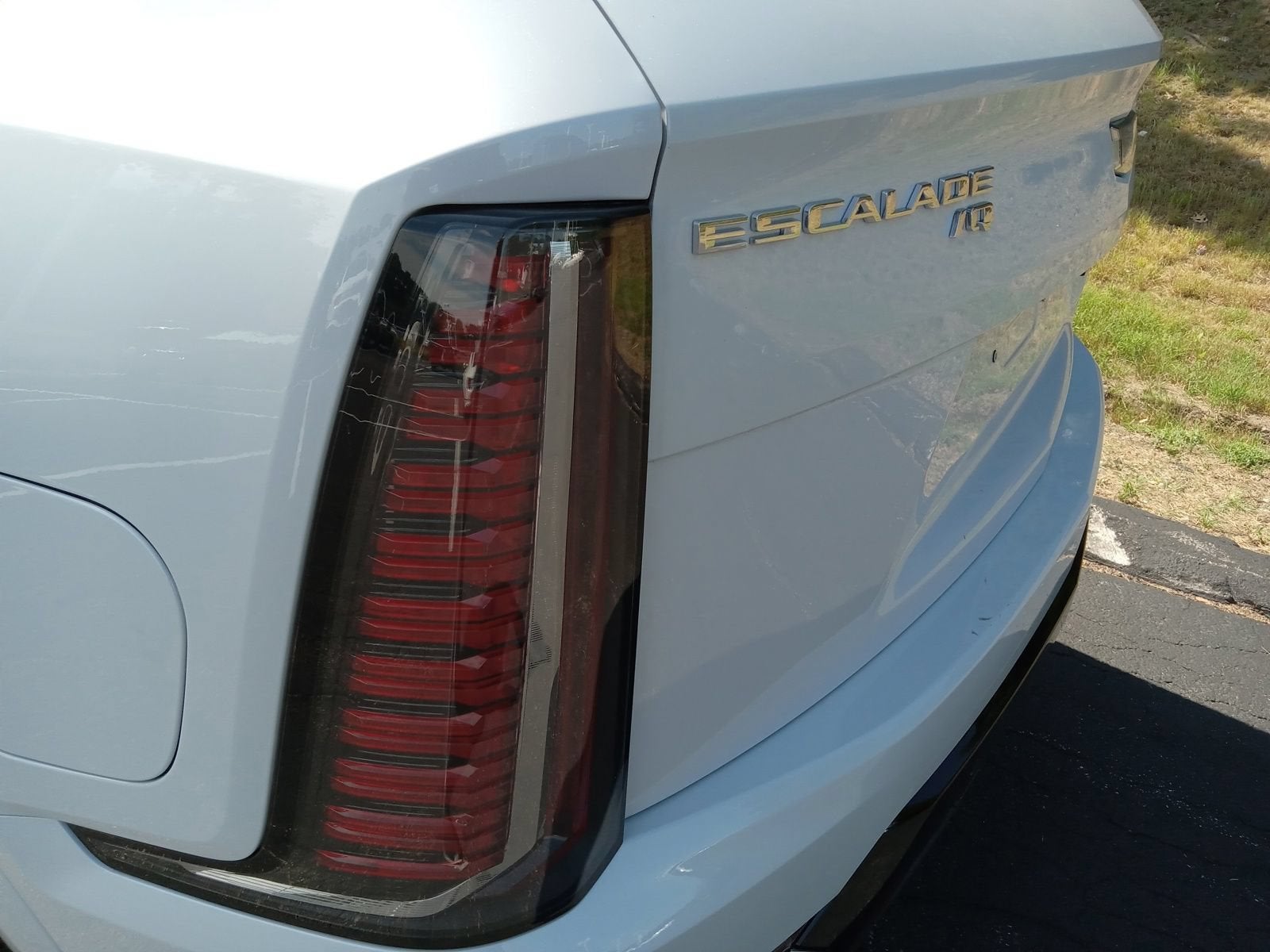 2026 Cadillac ESCALADE IQ Sport