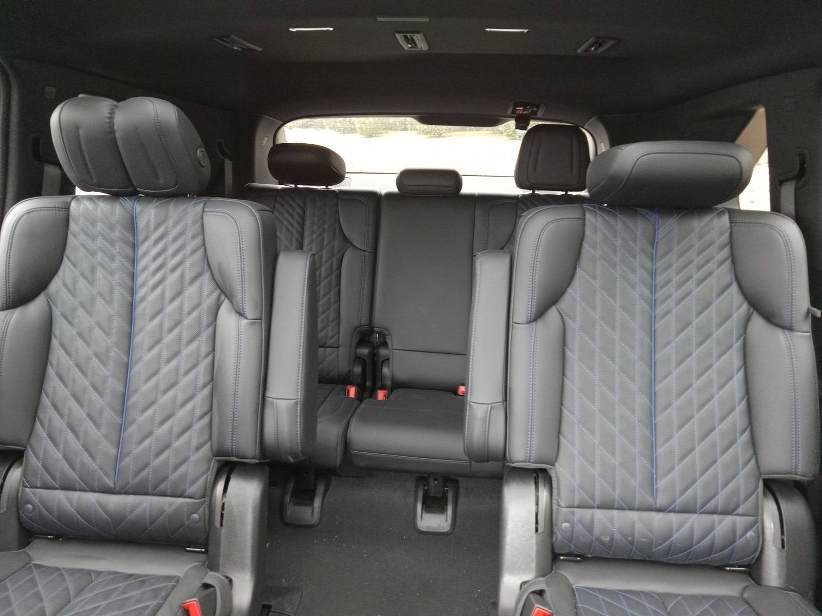 2025 Cadillac ESCALADE IQ Sport 1