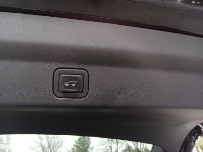 2025 Cadillac ESCALADE IQ Sport 1