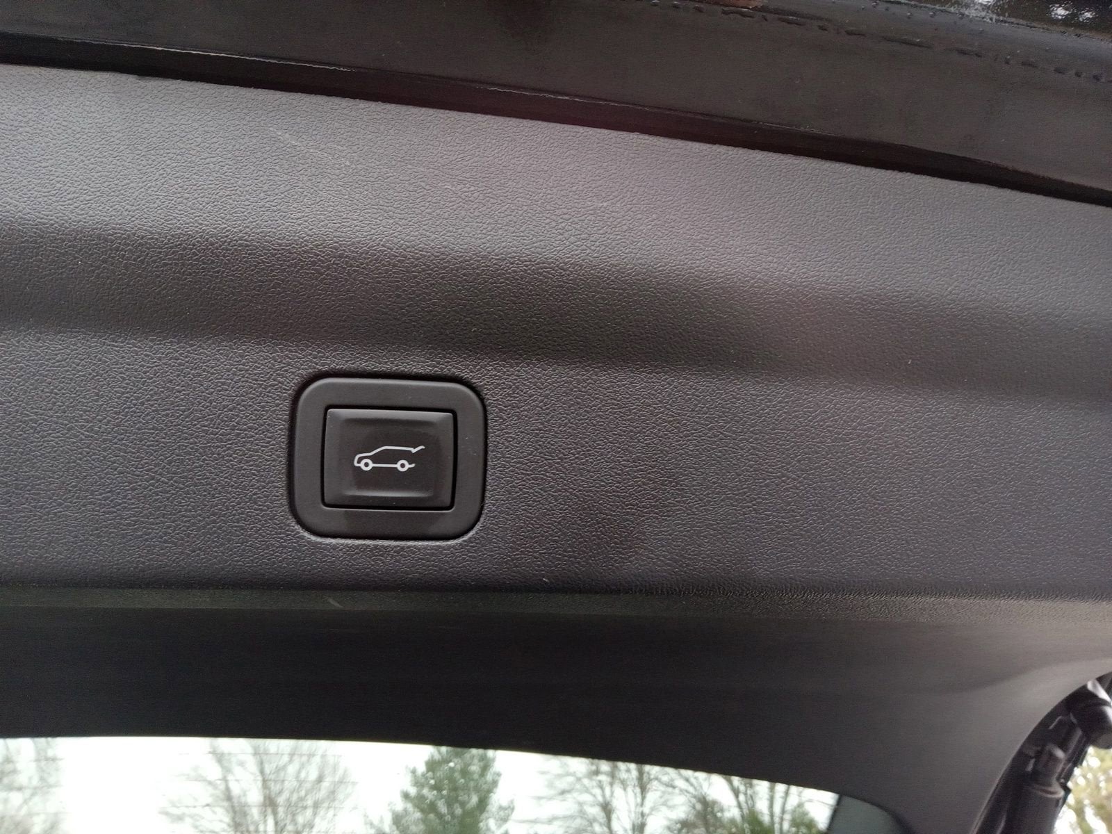 2025 Cadillac ESCALADE IQ Sport 1