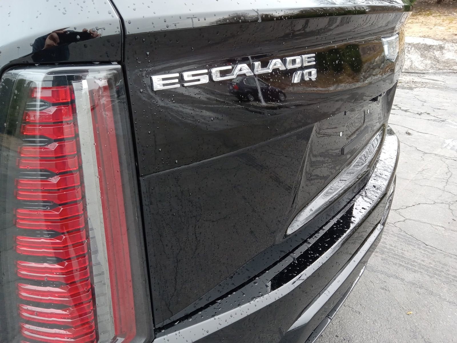 2025 Cadillac ESCALADE IQ Sport 1
