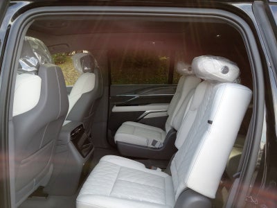 2026 Cadillac ESCALADE IQ Sport