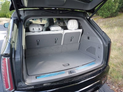 2026 Cadillac ESCALADE IQ Sport