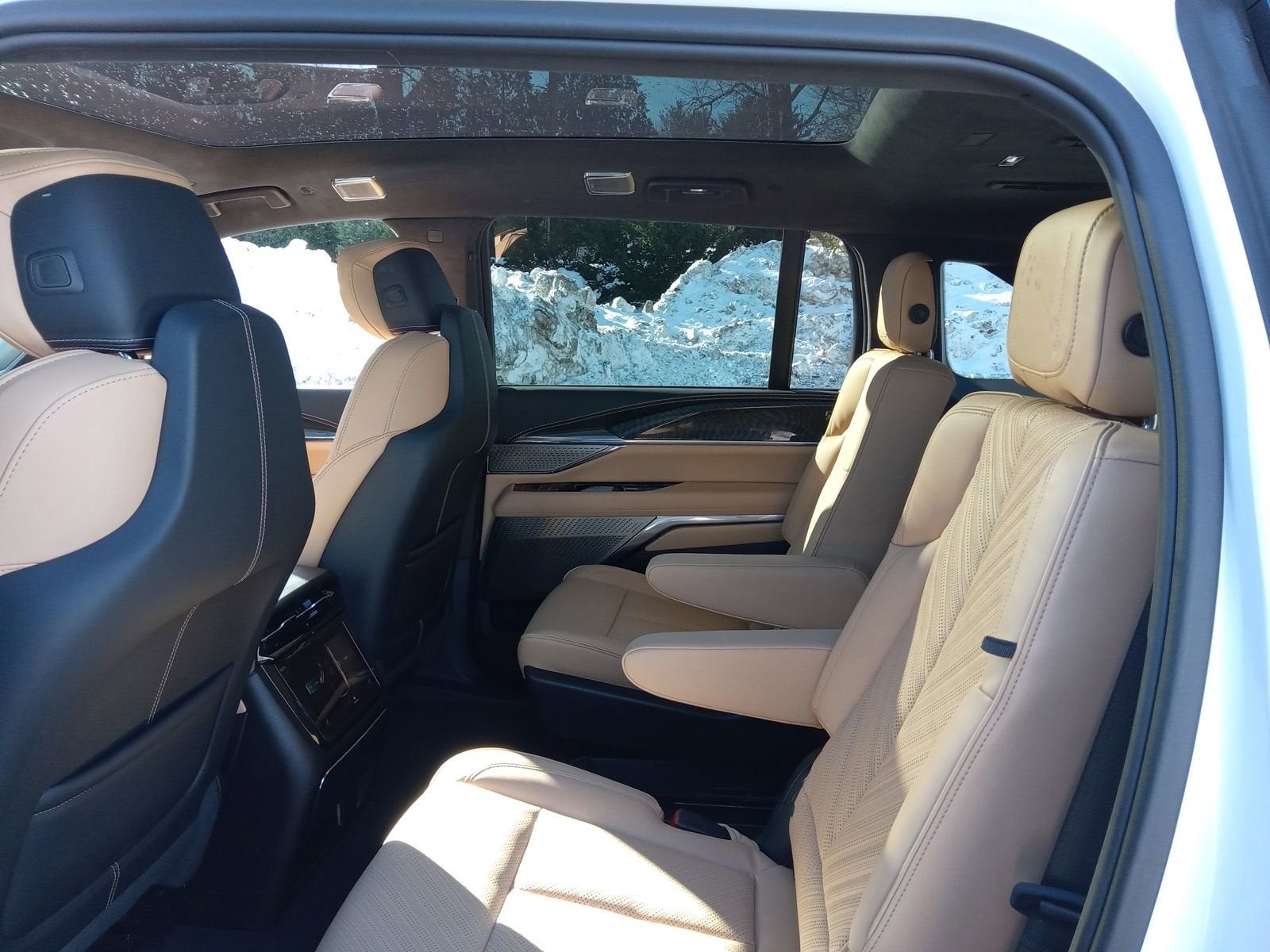 2025 Cadillac ESCALADE IQ Sport 2