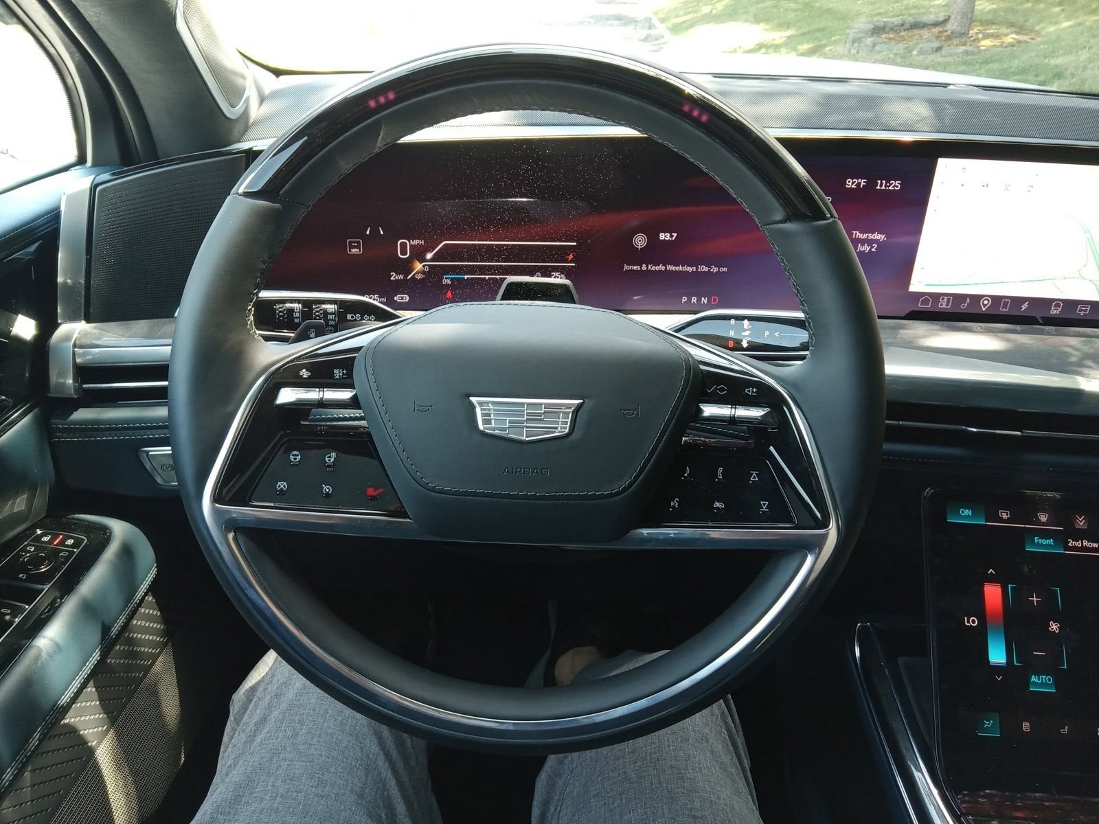 2025 Cadillac ESCALADE IQ Sport 2