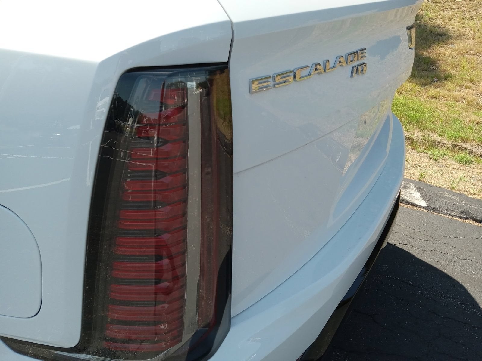 2025 Cadillac ESCALADE IQ Sport 2