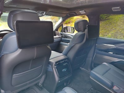 2025 Cadillac ESCALADE IQ Sport 2