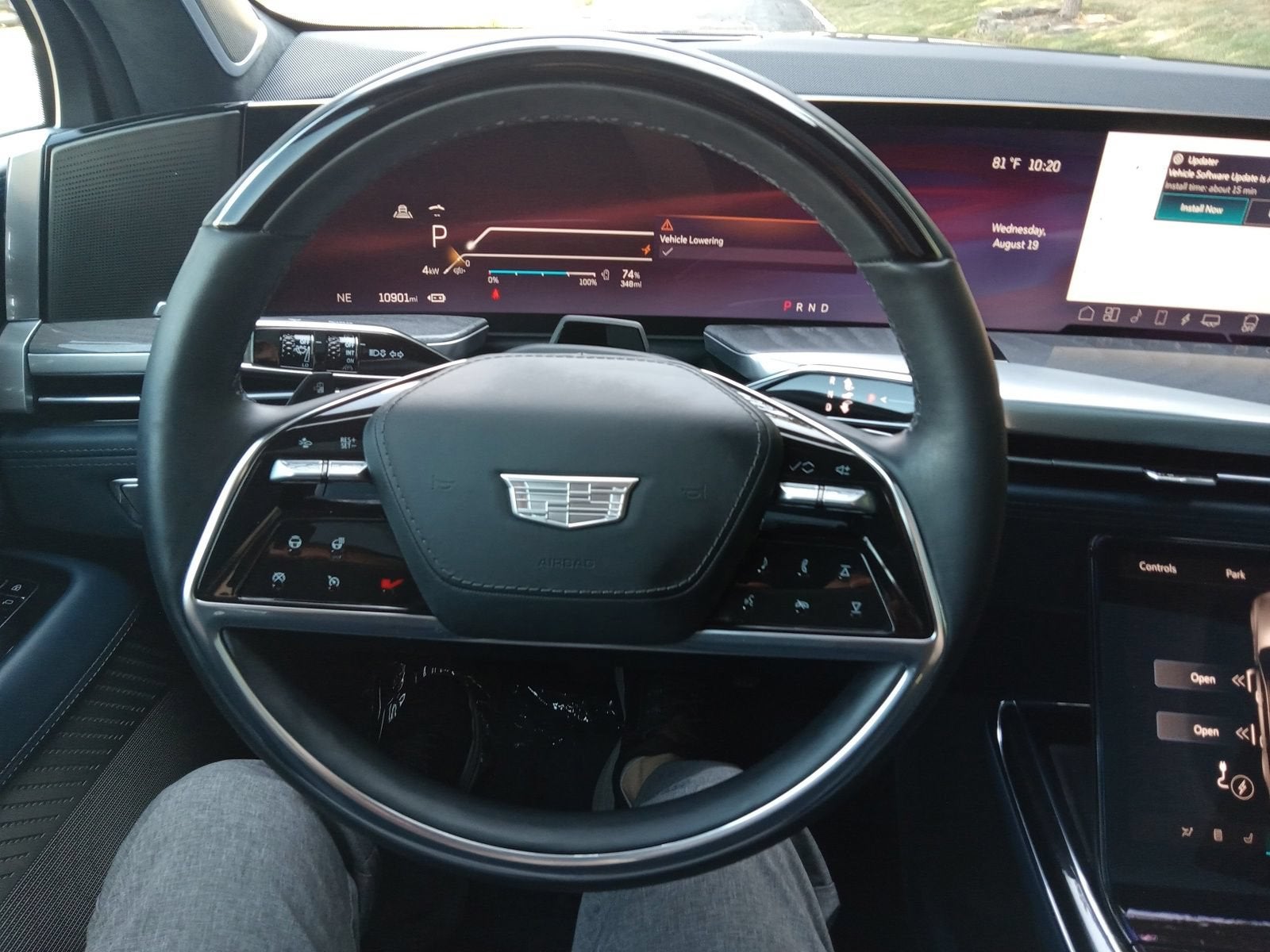 2026 Cadillac ESCALADE IQ Premium Sport