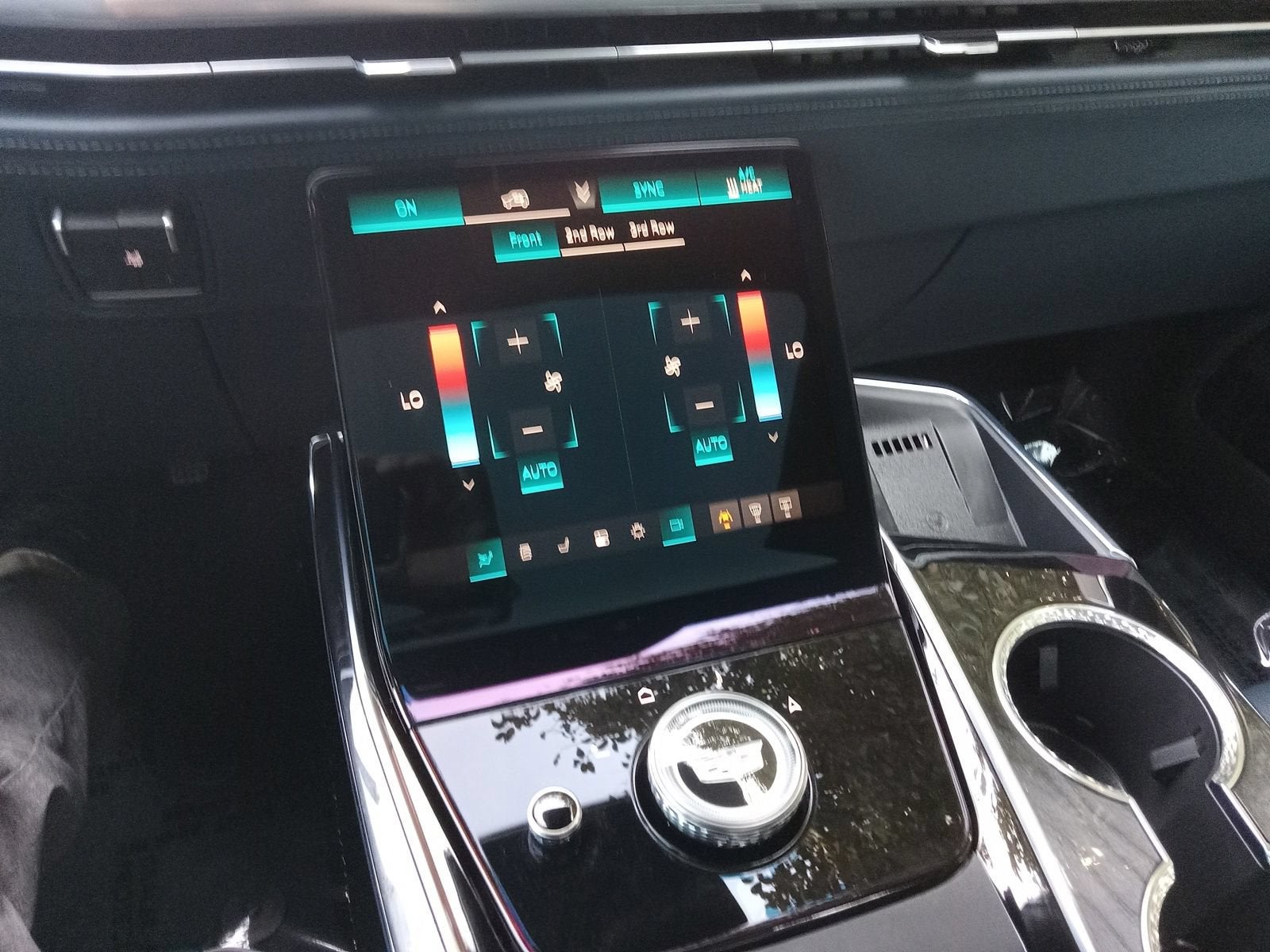 2026 Cadillac ESCALADE IQ Premium Sport
