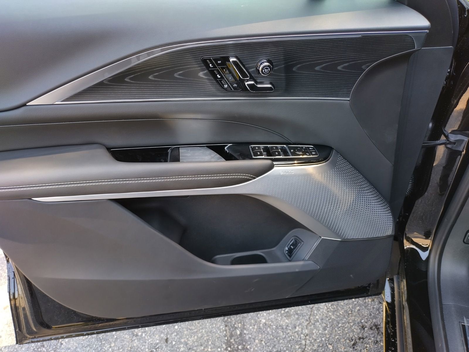 2026 Cadillac LYRIQ V-Series