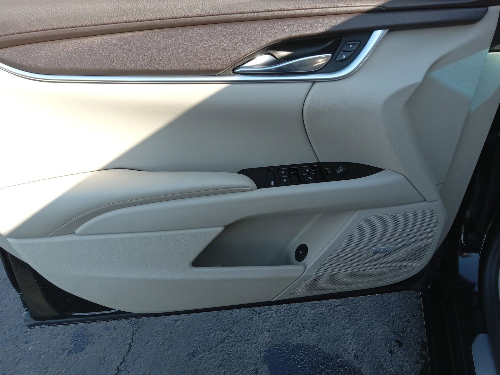 2014 Cadillac XTS Livery Package