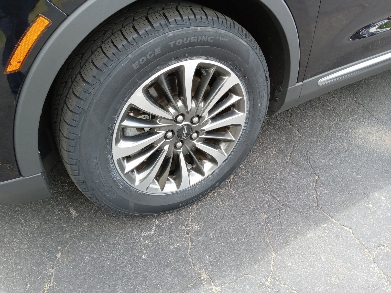 2020 Lincoln Nautilus Standard