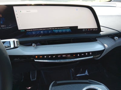 2025 Cadillac OPTIQ Luxury 1