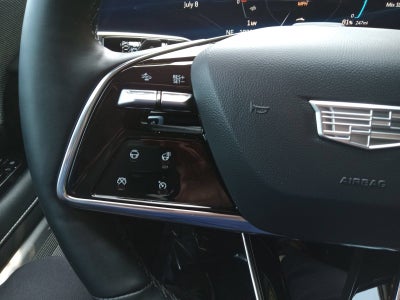 2025 Cadillac OPTIQ Luxury 1
