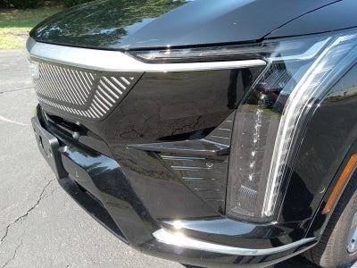 2025 Cadillac OPTIQ Luxury 1