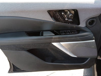 2025 Cadillac OPTIQ Luxury 1
