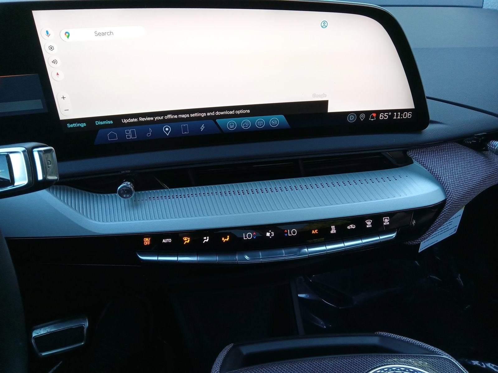 2025 Cadillac OPTIQ Luxury 2