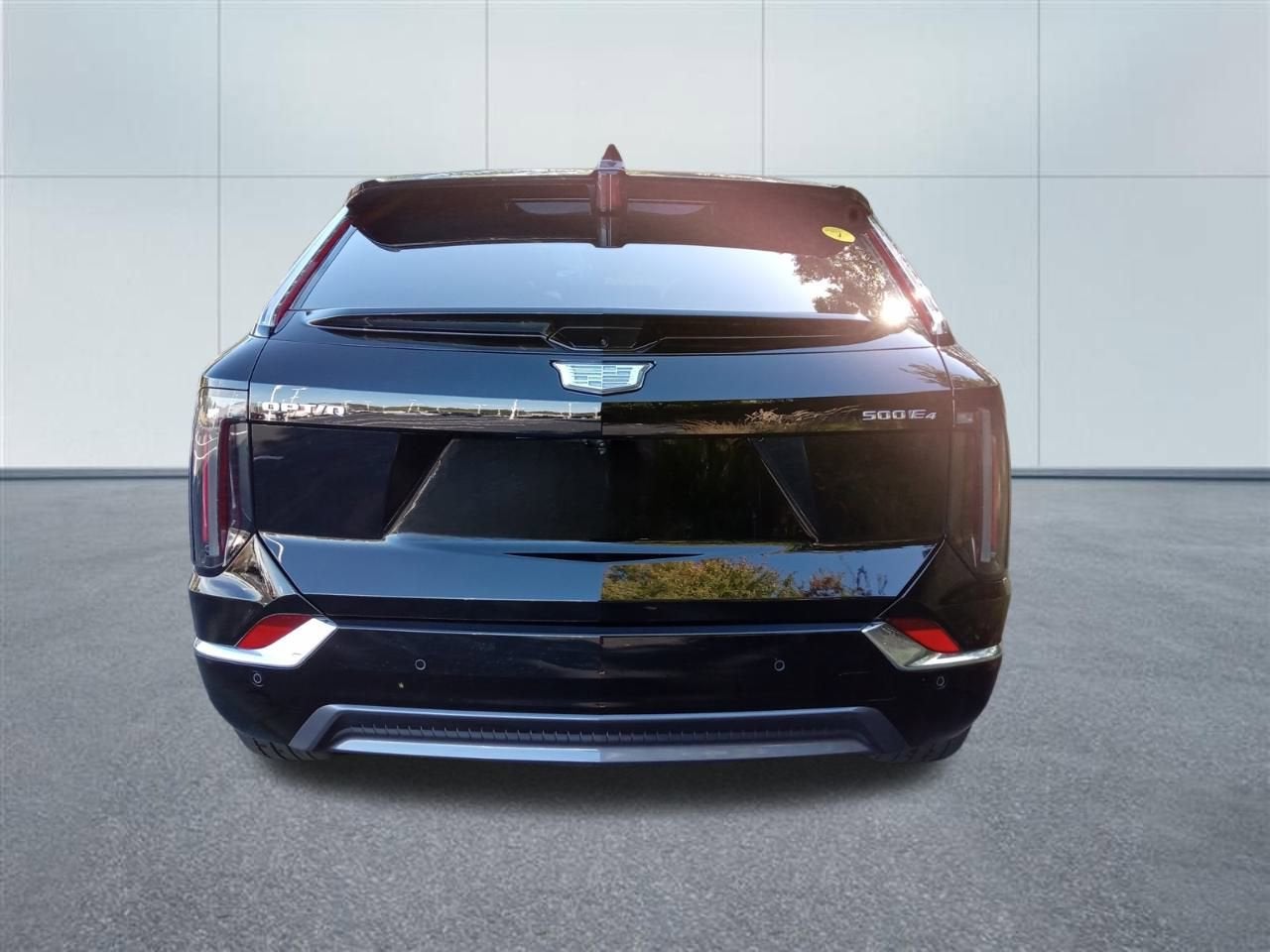 2025 Cadillac OPTIQ Luxury 2