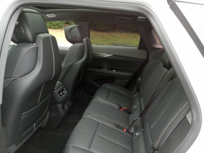 2025 Cadillac OPTIQ Luxury 2
