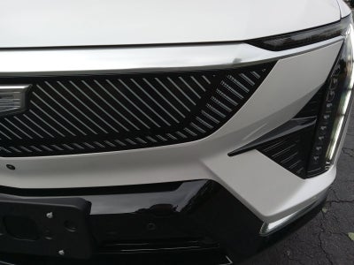 2025 Cadillac OPTIQ Luxury 2