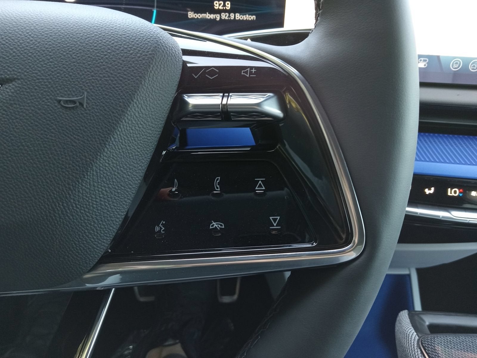 2027 Cadillac OPTIQ Sport