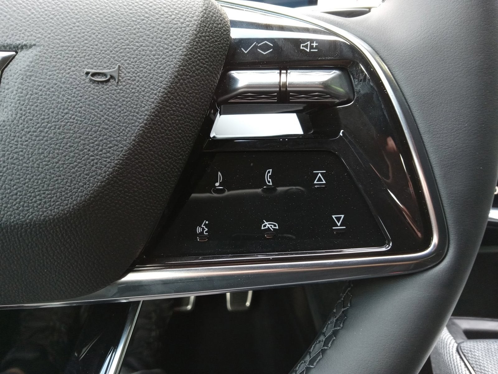 2027 Cadillac OPTIQ Sport