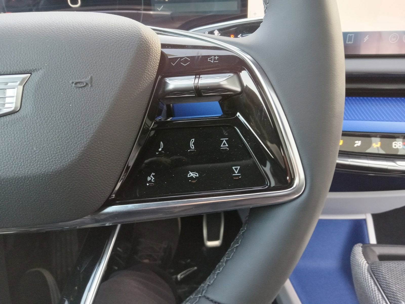 2026 Cadillac OPTIQ Sport