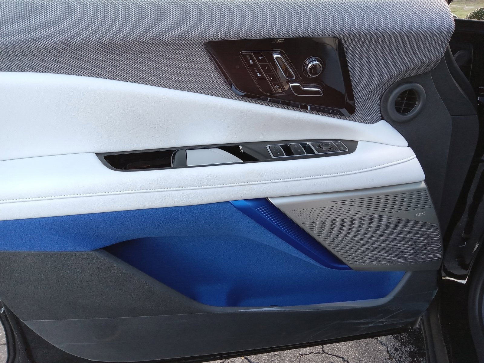 2027 Cadillac OPTIQ Sport