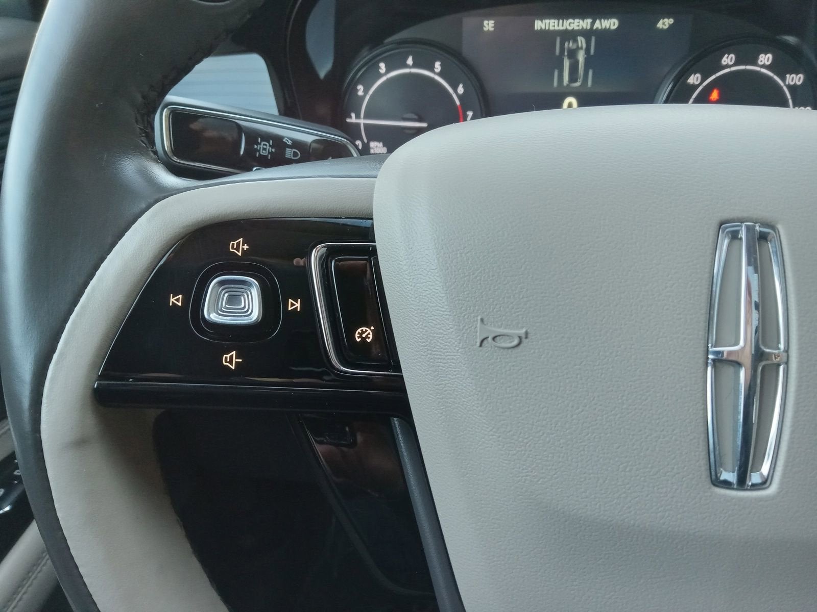 2020 Lincoln Corsair Standard