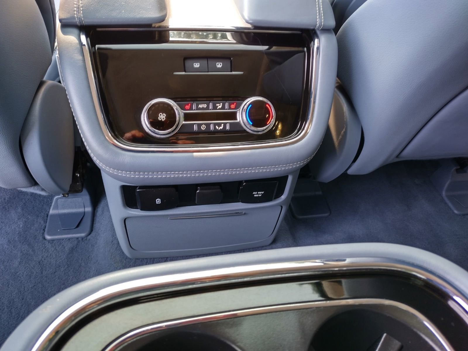 2021 Lincoln Navigator Black Label