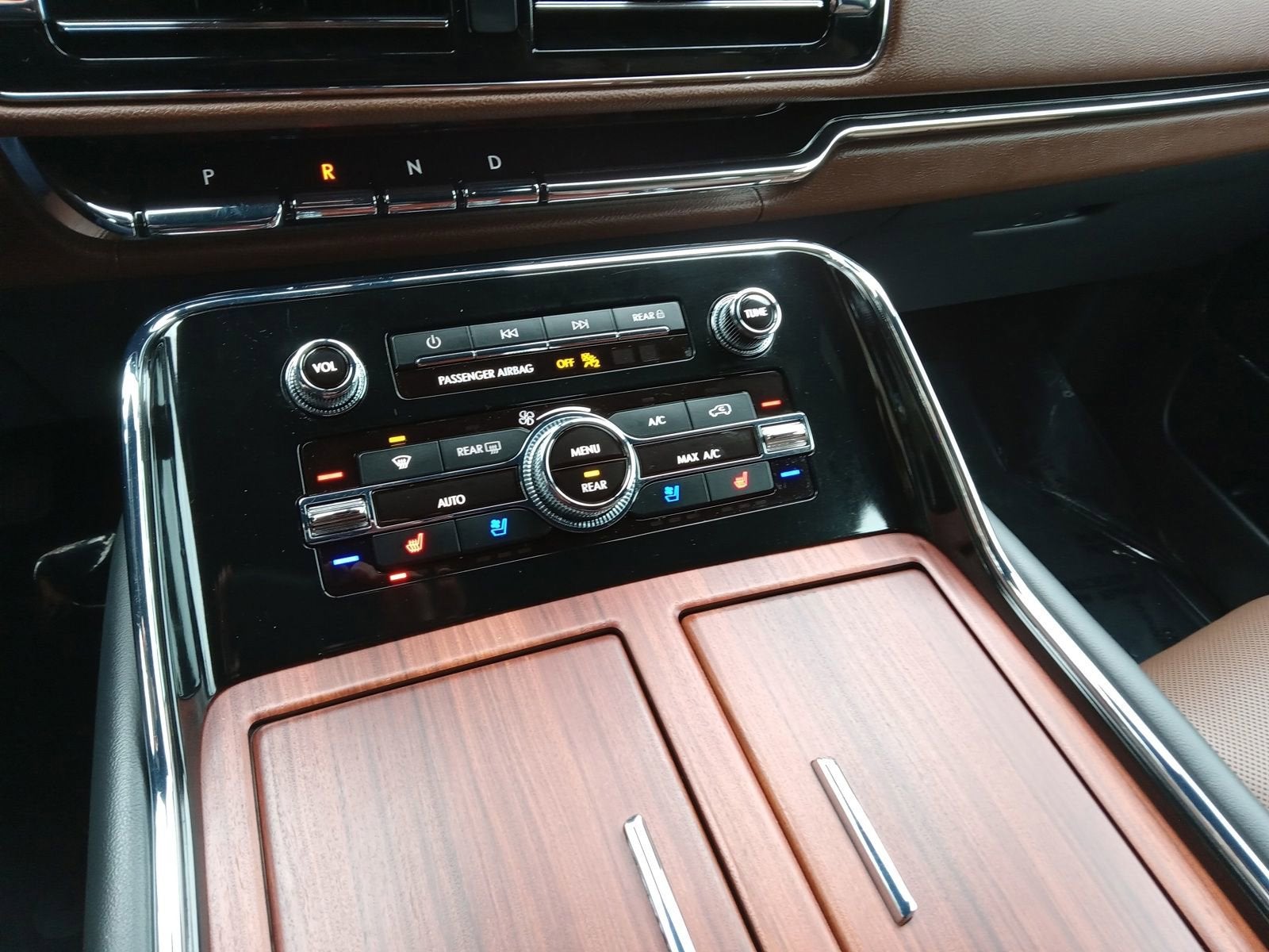 2024 Lincoln Navigator L Reserve