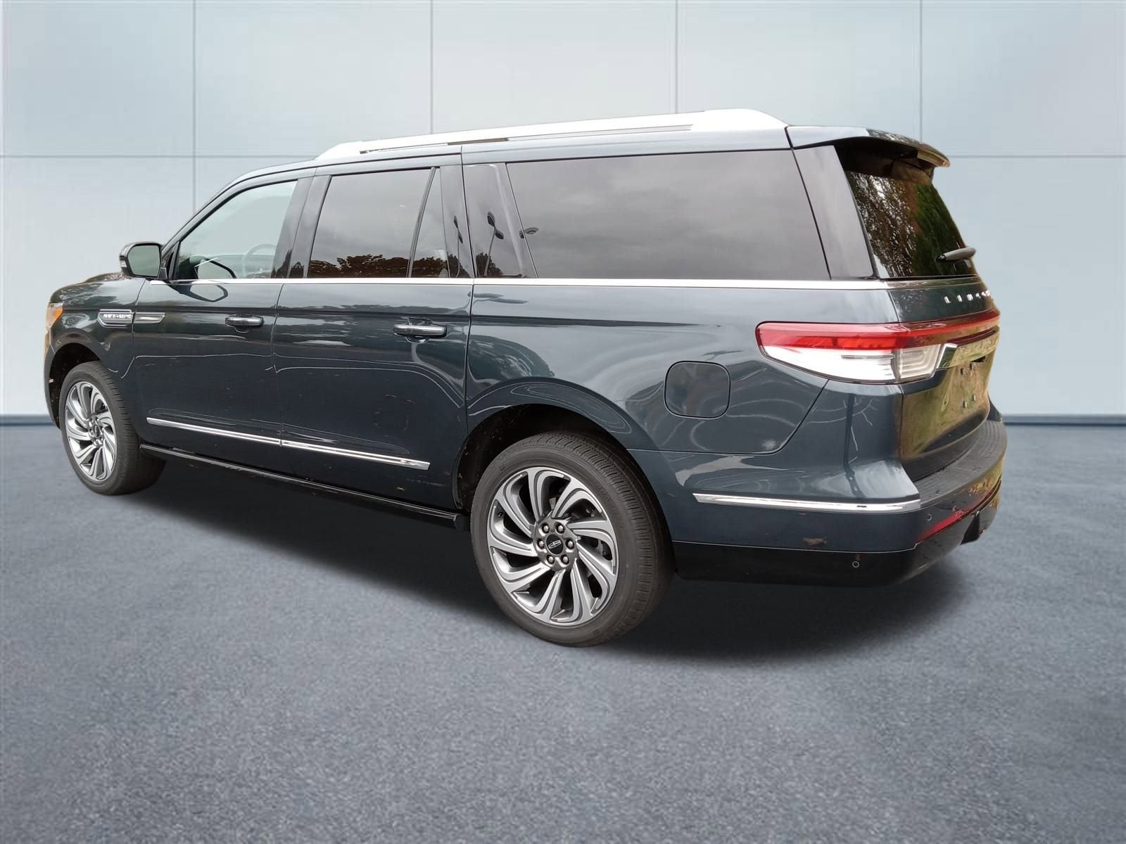 2024 Lincoln Navigator L Reserve