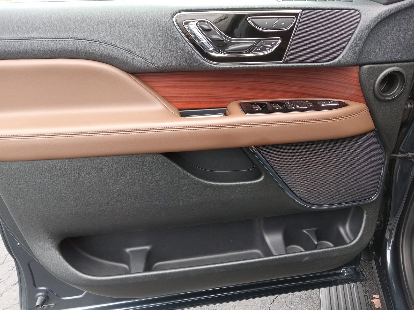 2024 Lincoln Navigator L Reserve