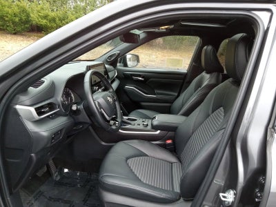 2023 Toyota Highlander XSE