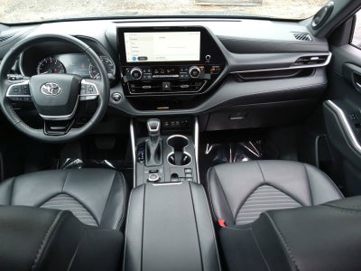 2023 Toyota Highlander XSE
