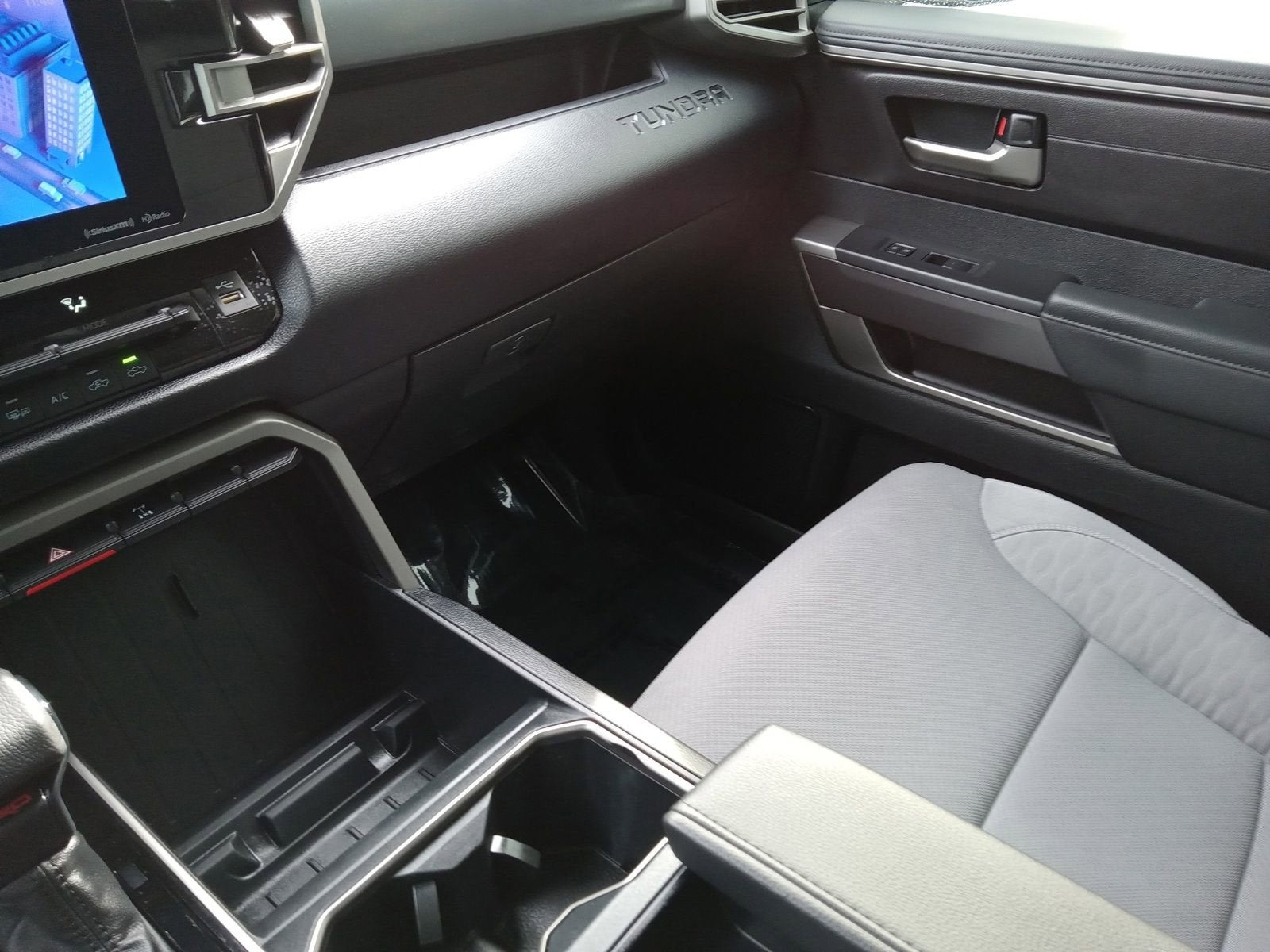 2023 Toyota Tundra 4WD SR5