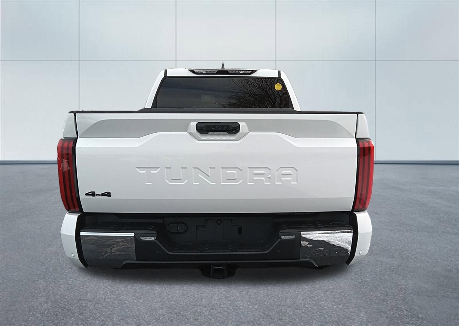 2023 Toyota Tundra 4WD SR5