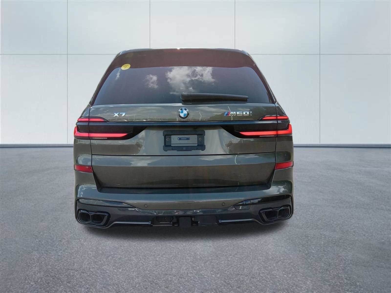 2024 BMW X7 M60i