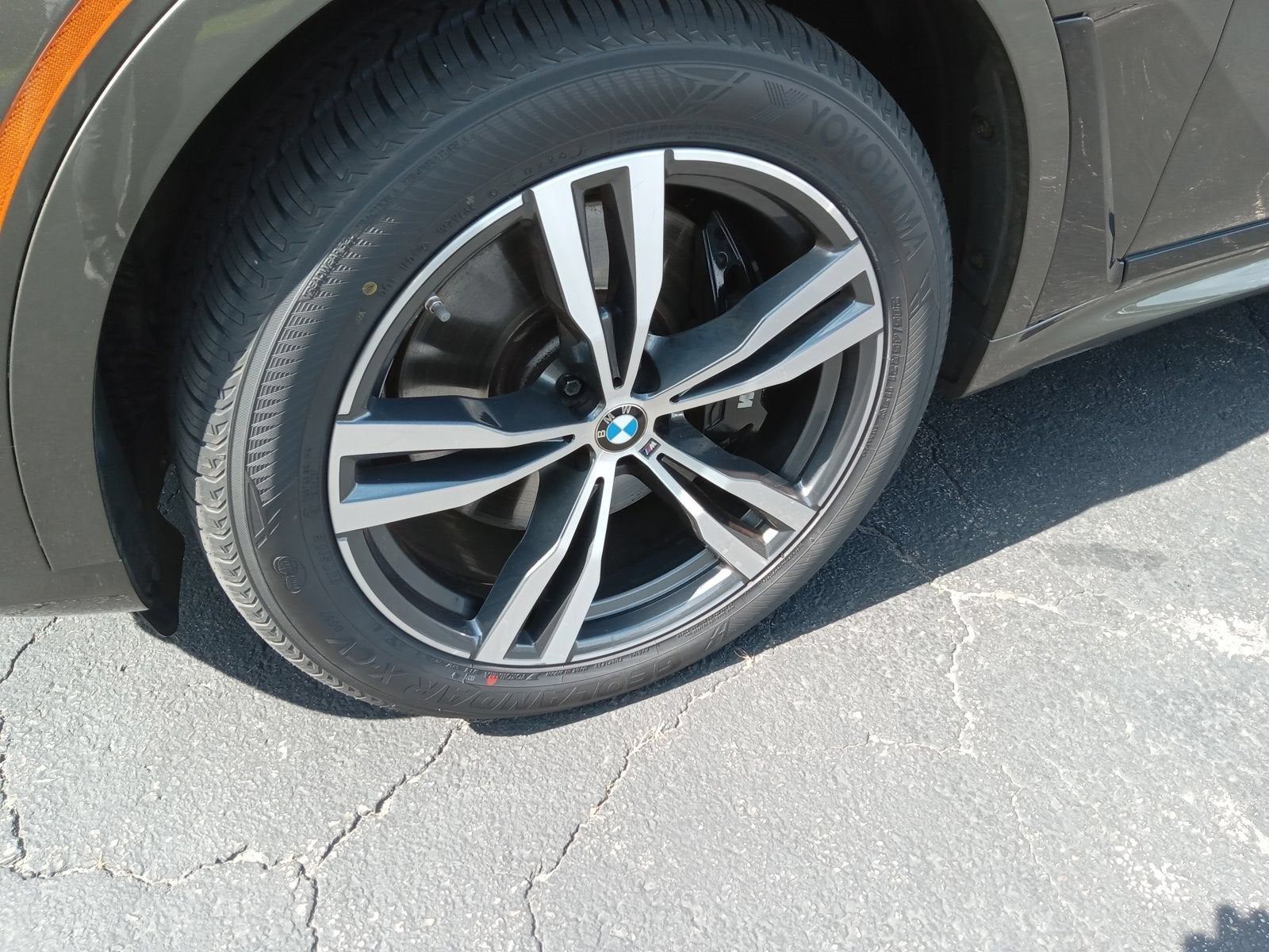 2024 BMW X7 M60i
