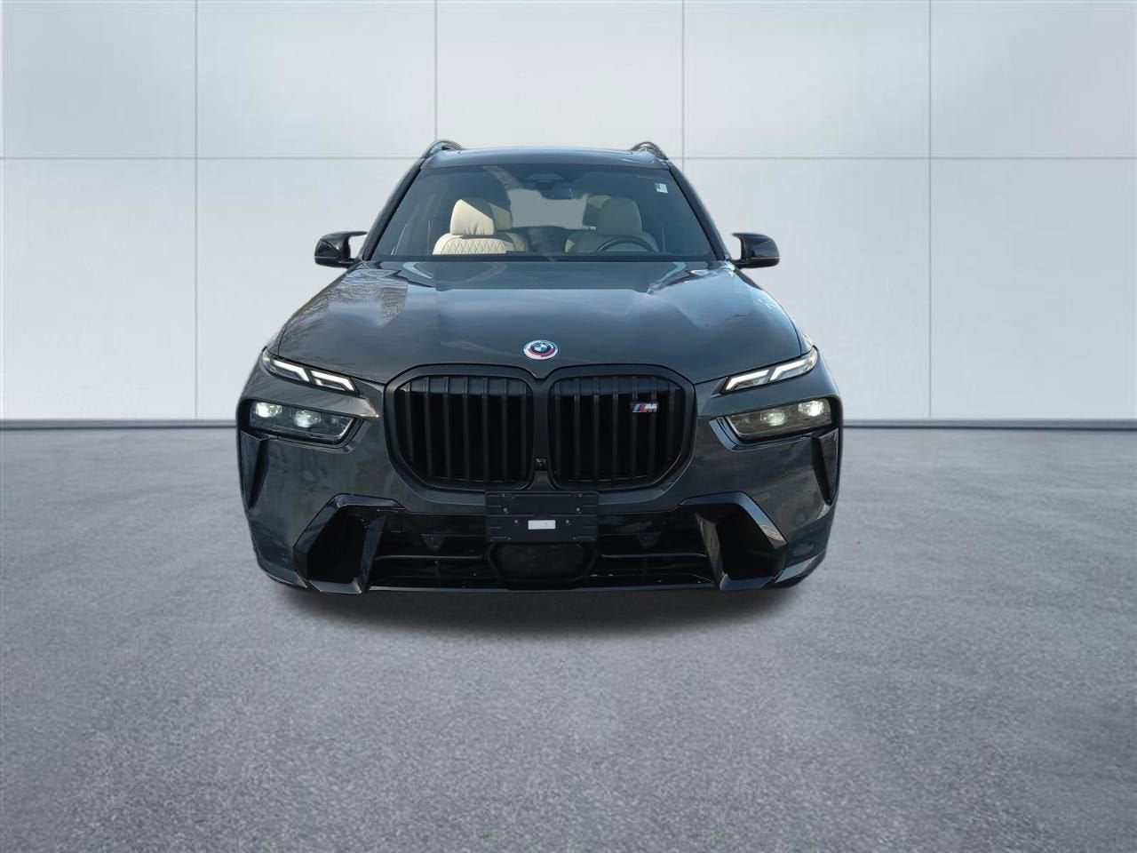2023 BMW X7 M60i