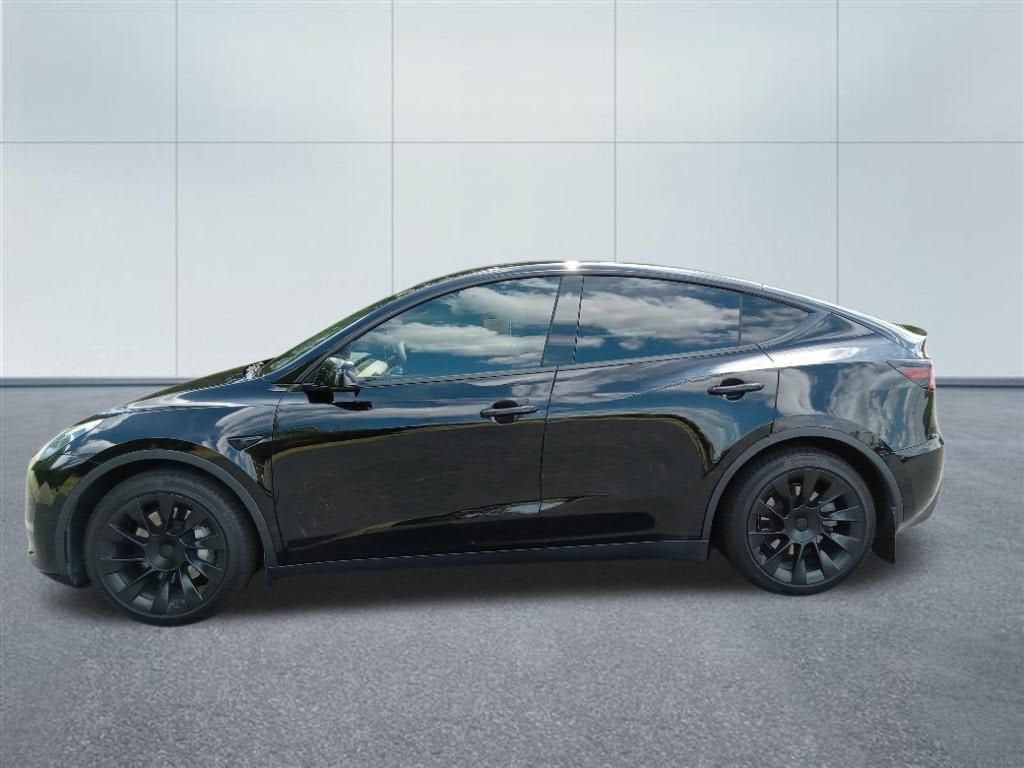 Used 2021 Tesla Model Y Long Range with VIN 5YJYGDEE2MF129519 for sale in Norwood, MA