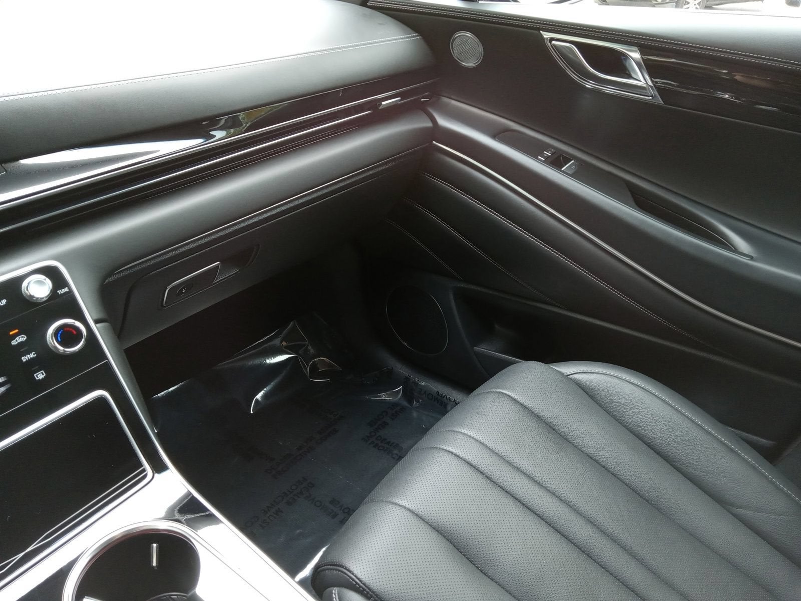2025 Genesis GV80 2.5T Standard