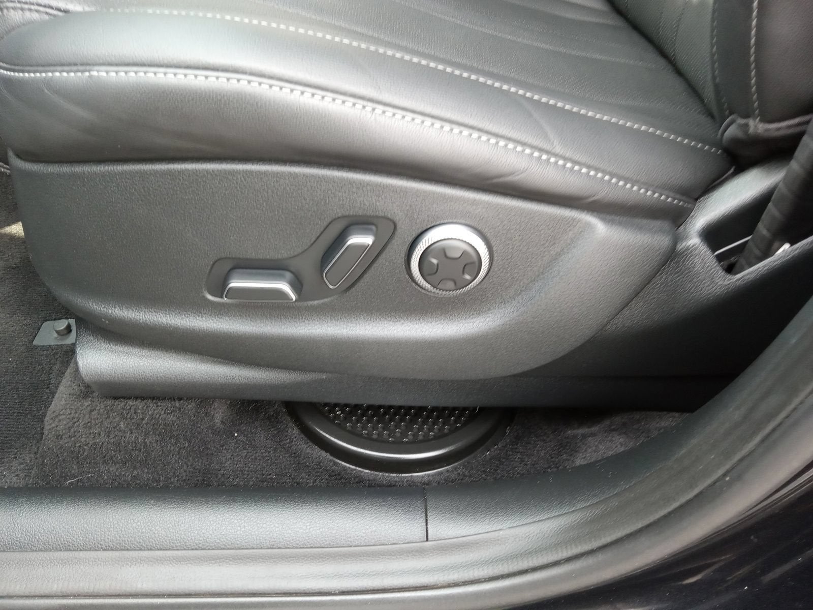 2025 Genesis GV80 2.5T Standard