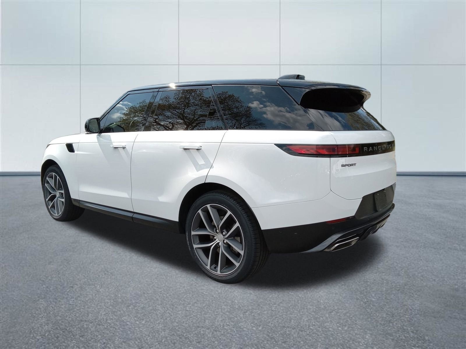 2023 Land Rover Range Rover Sport SE