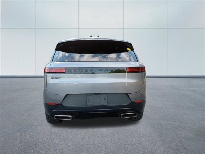 2025 Land Rover Range Rover Sport SE
