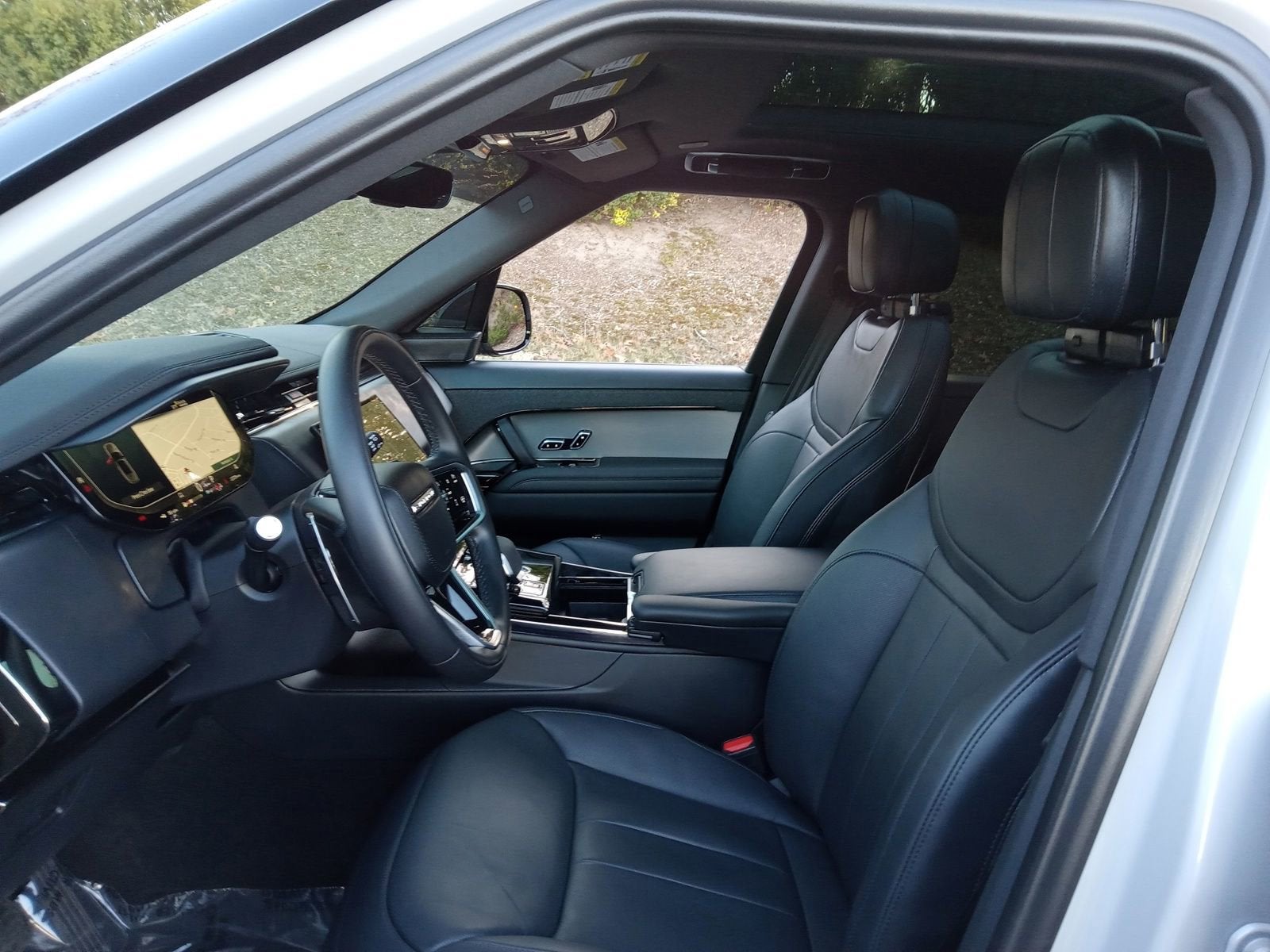 2024 Land Rover Range Rover Sport SE