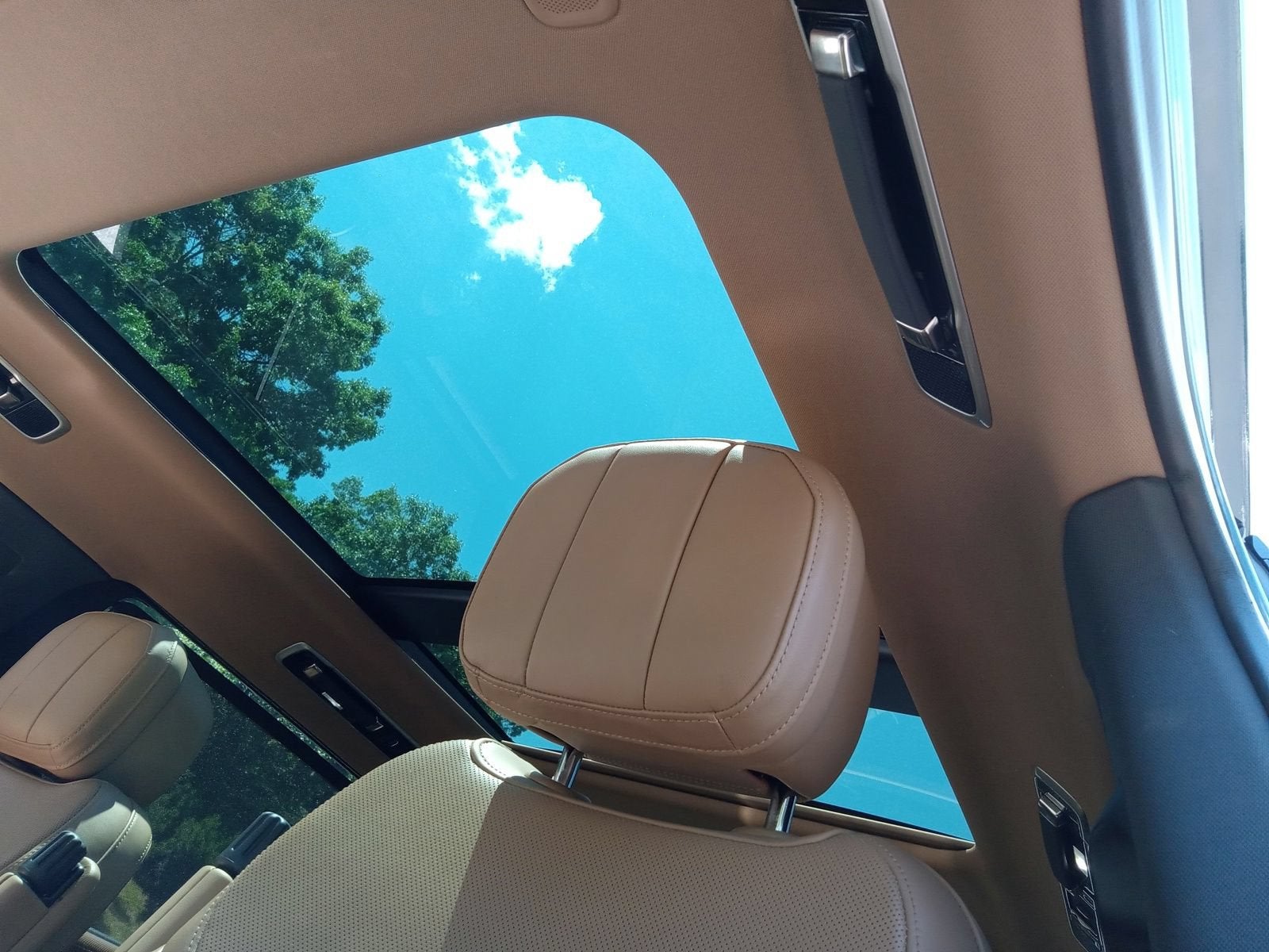 2022 Land Rover Range Rover SE
